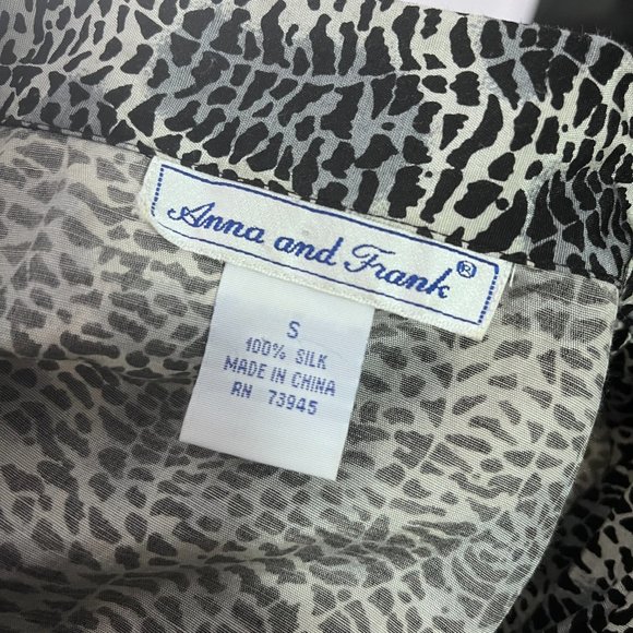 Anna & Frank 100% Silk Leopard Button Up Size S - Picture 6 of 7